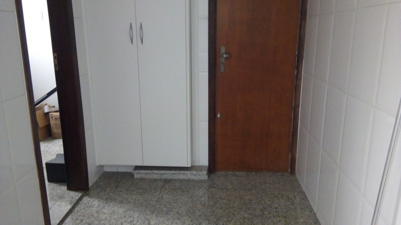 Apartamento à venda com 3 quartos, 105m² - Foto 18