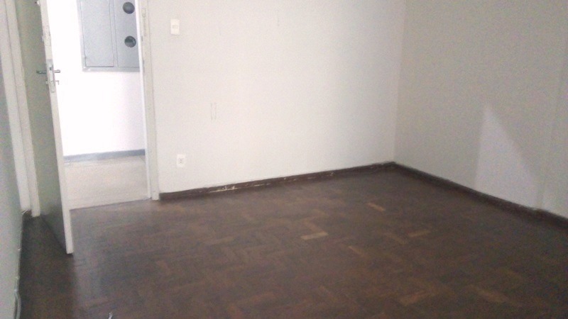 Apartamento à venda com 1 quarto, 55m² - Foto 7