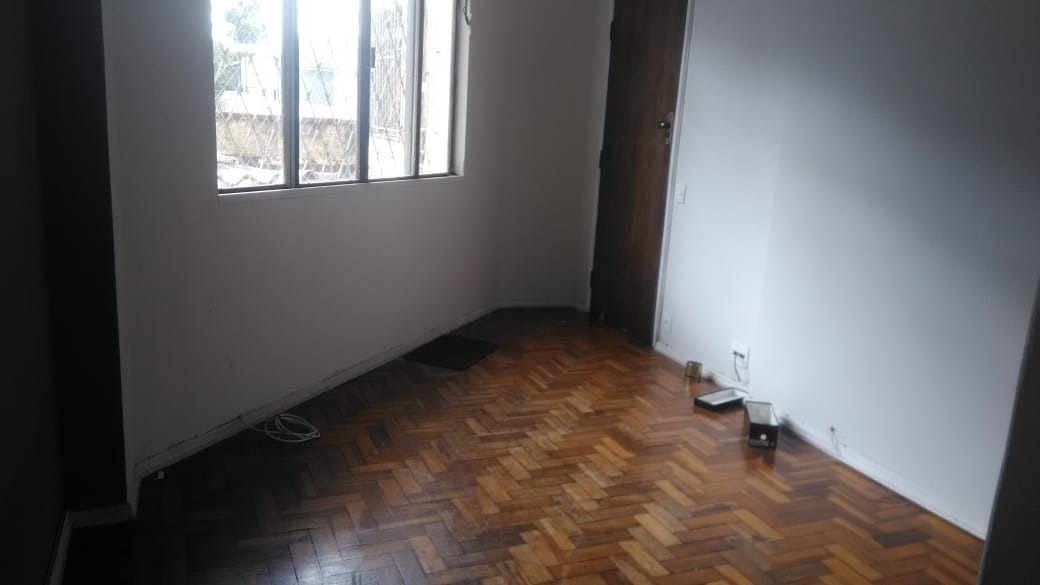 Apartamento à venda com 2 quartos, 65m² - Foto 19