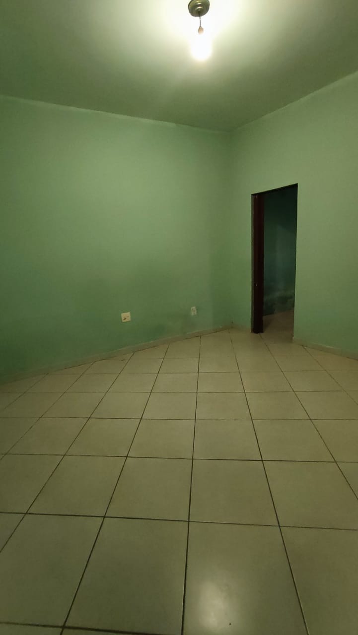 Casa à venda com 3 quartos, 330m² - Foto 6