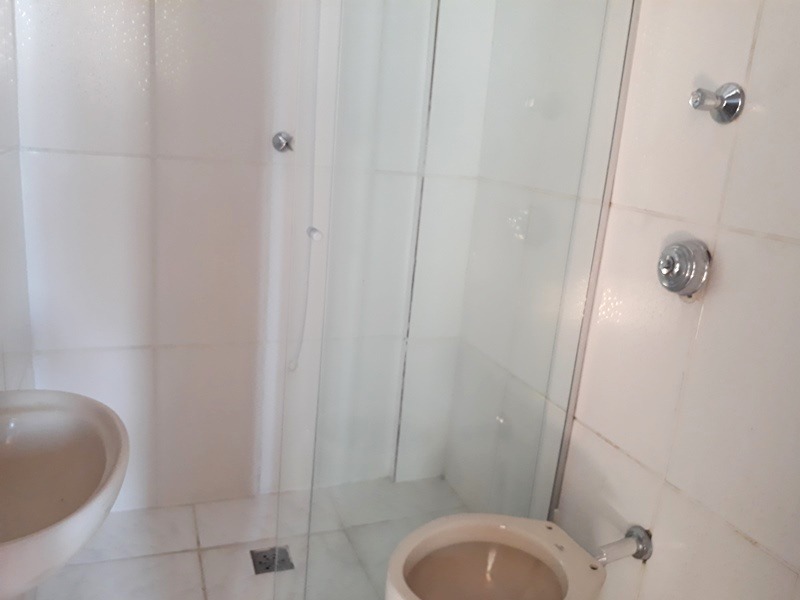 Apartamento à venda com 2 quartos, 55m² - Foto 11