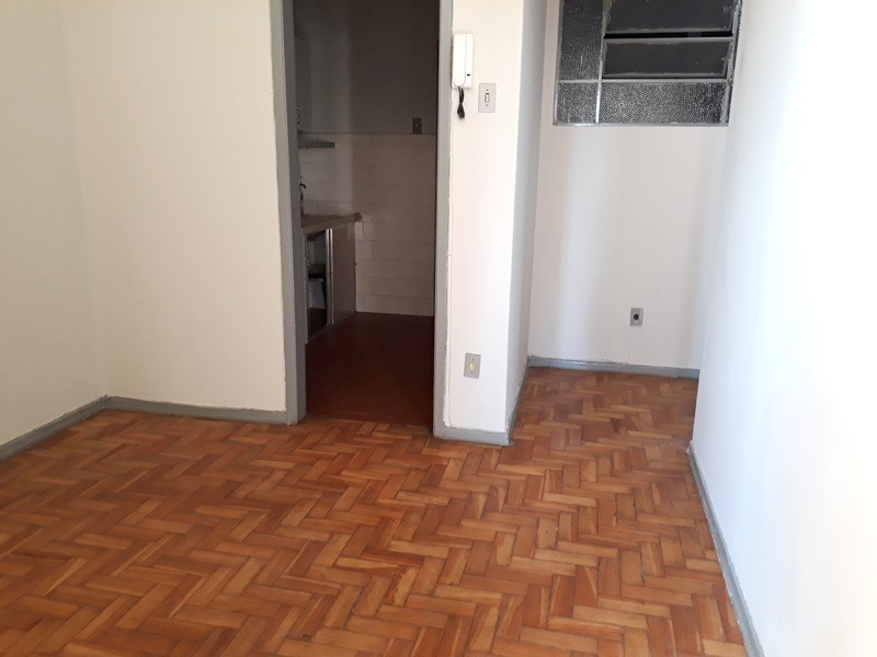 Apartamento à venda com 2 quartos, 55m² - Foto 2