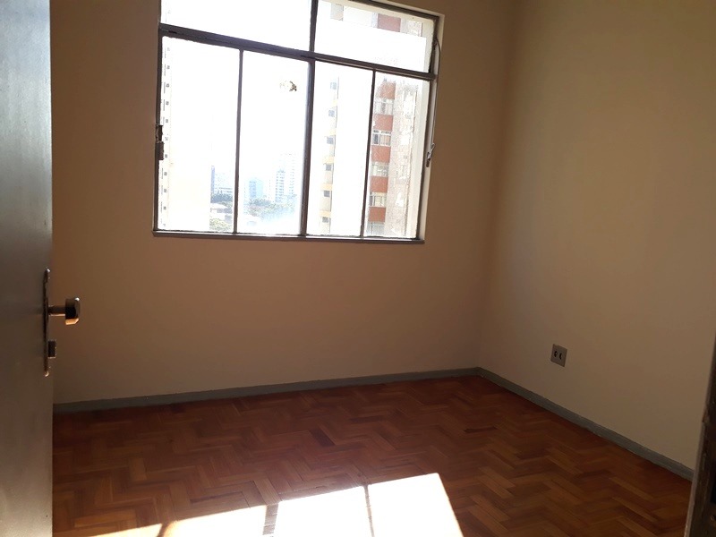 Apartamento à venda com 2 quartos, 55m² - Foto 9