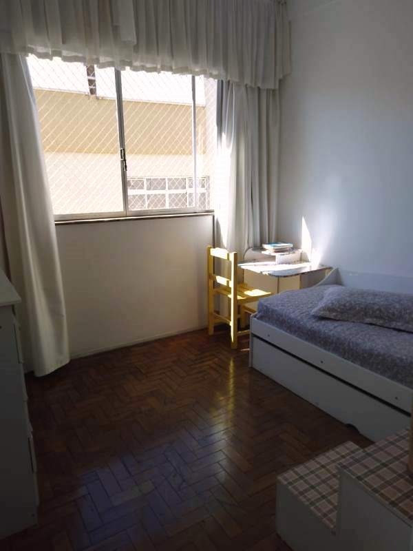 Apartamento à venda com 3 quartos, 130m² - Foto 7