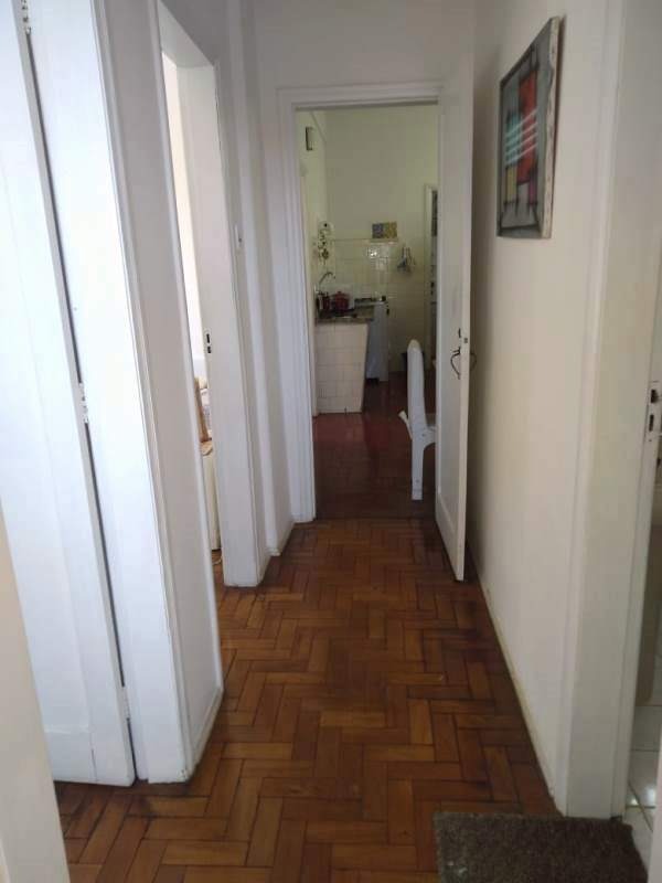 Apartamento à venda com 3 quartos, 130m² - Foto 4