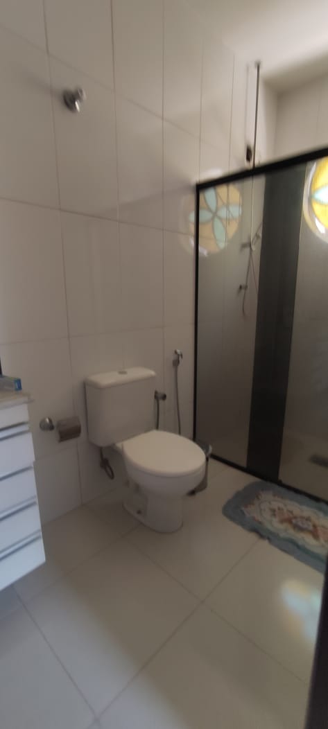 Casa à venda com 4 quartos, 200m² - Foto 16