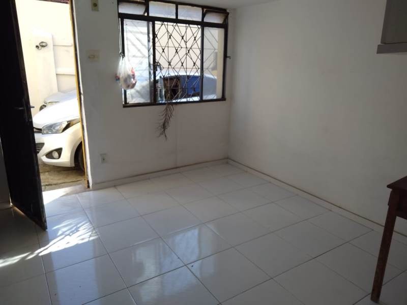 Apartamento à venda com 2 quartos, 70m² - Foto 11