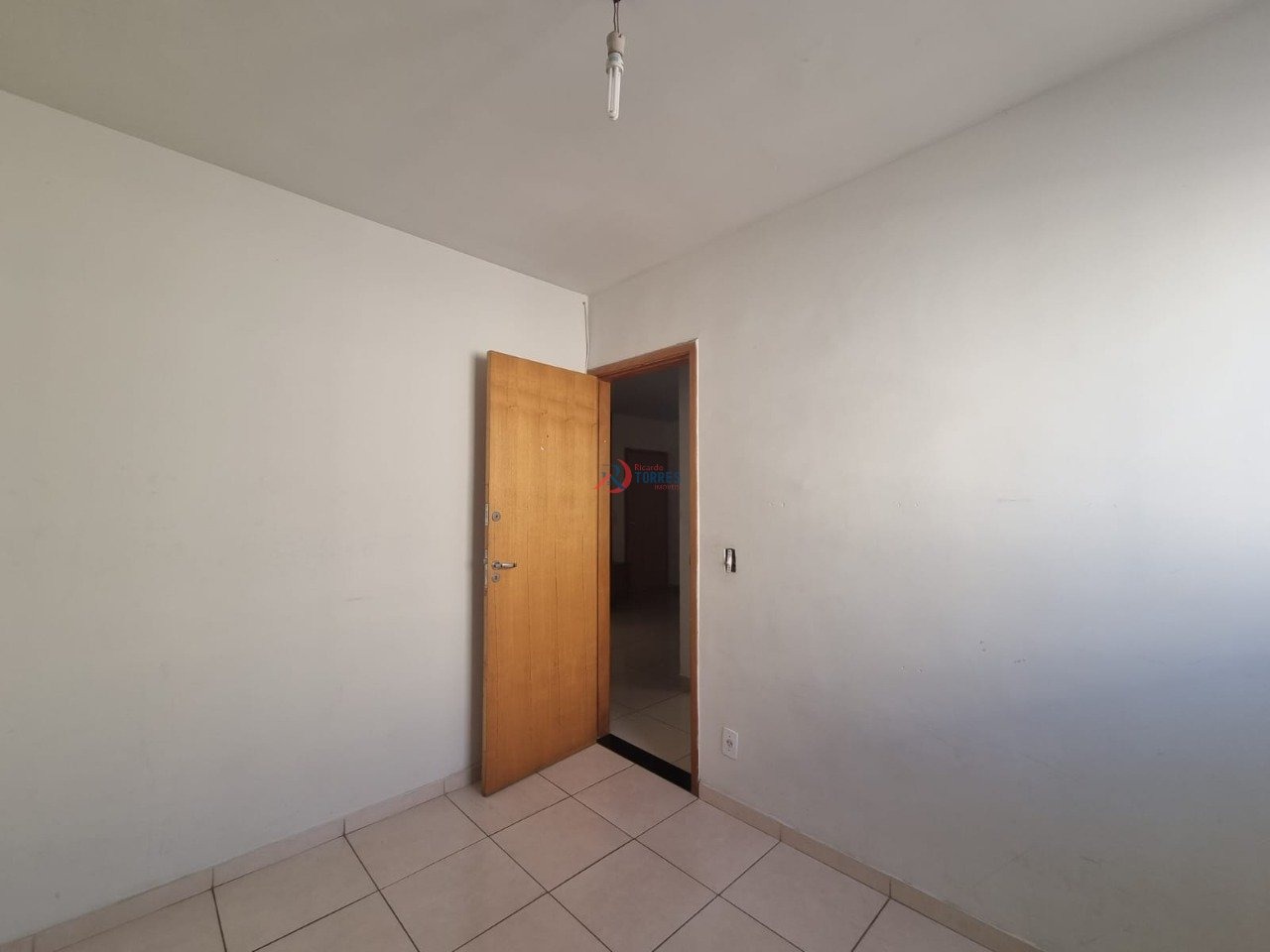 Apartamento à venda com 2 quartos, 45m² - Foto 16