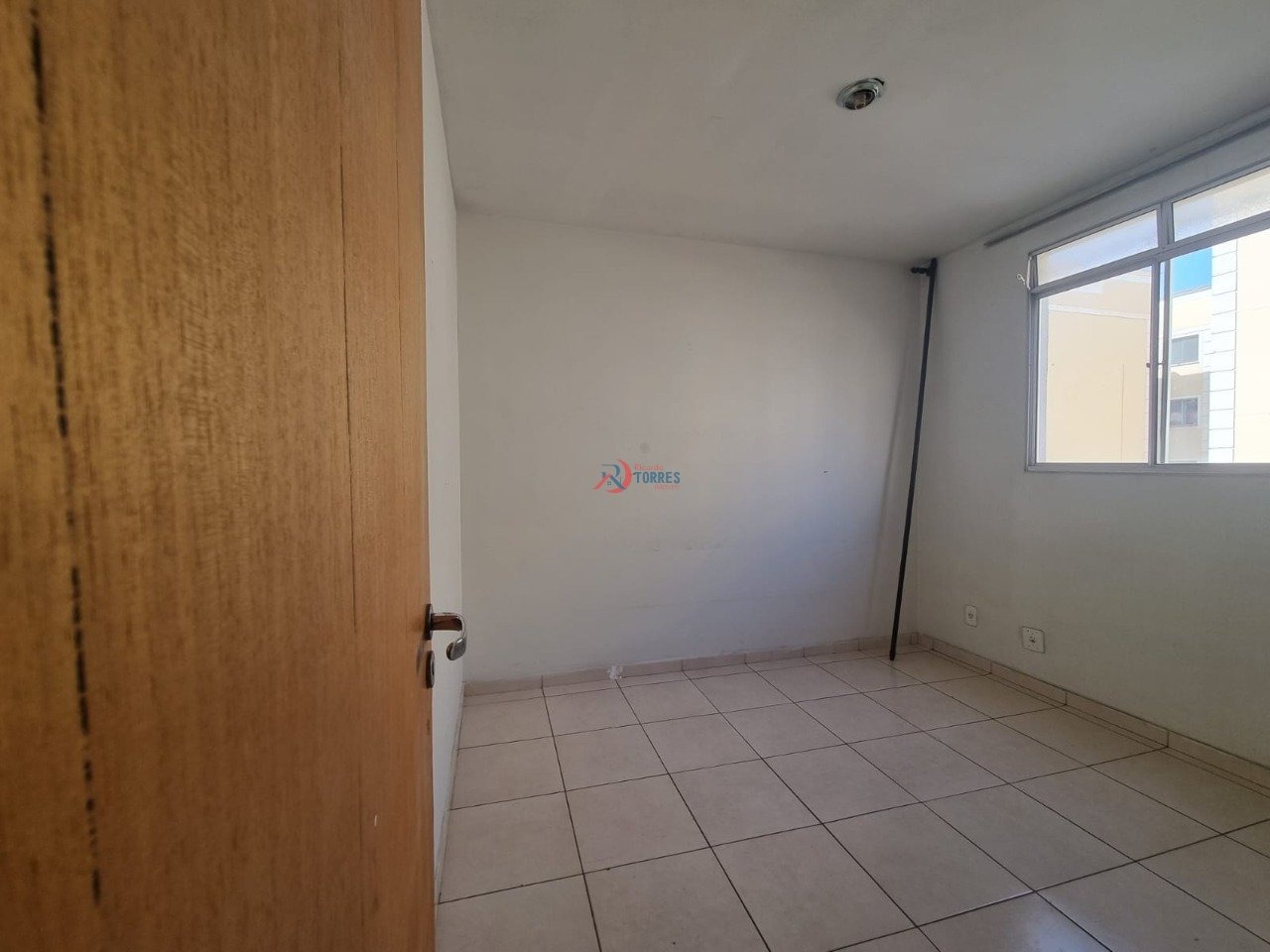 Apartamento à venda com 2 quartos, 45m² - Foto 10