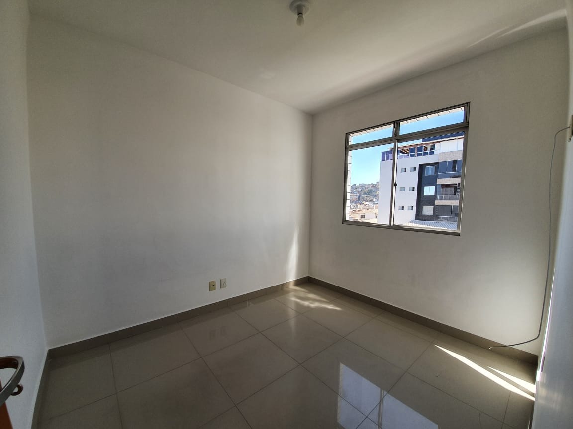 Apartamento à venda com 3 quartos, 93m² - Foto 13