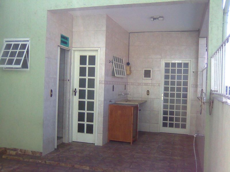 Casa à venda com 5 quartos, 130m² - Foto 17