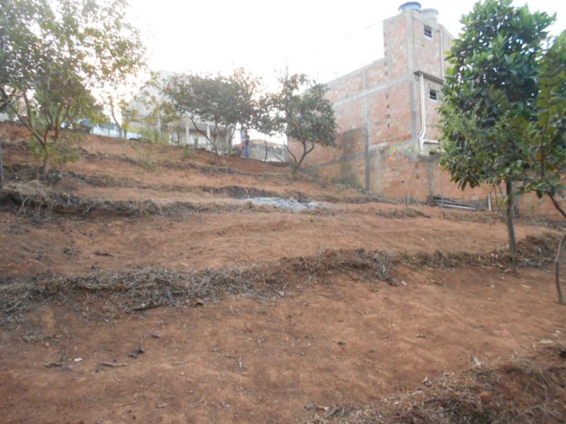 Terreno à venda, 400m² - Foto 1