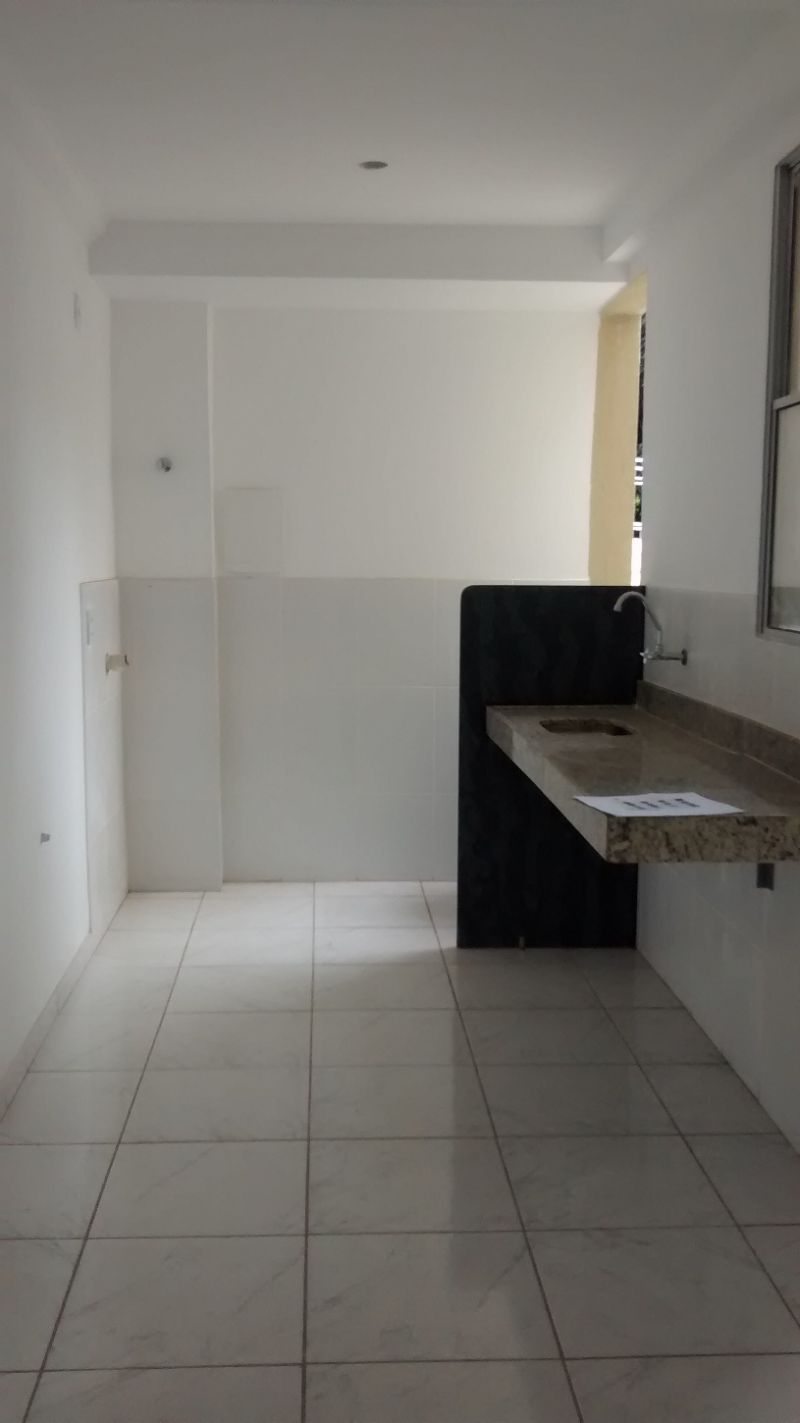 Apartamento à venda com 2 quartos, 67m² - Foto 1