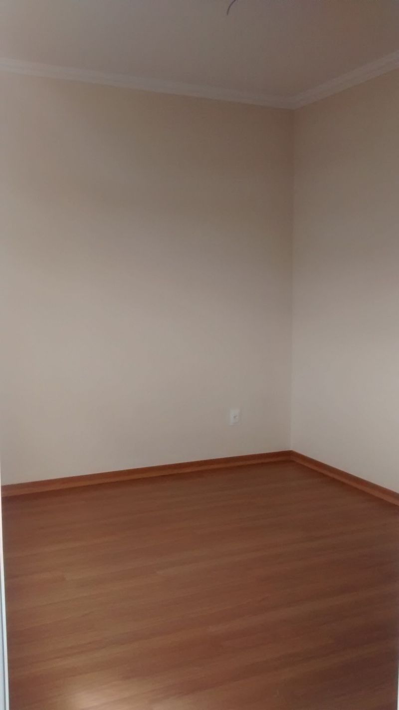 Apartamento à venda com 3 quartos, 118m² - Foto 9