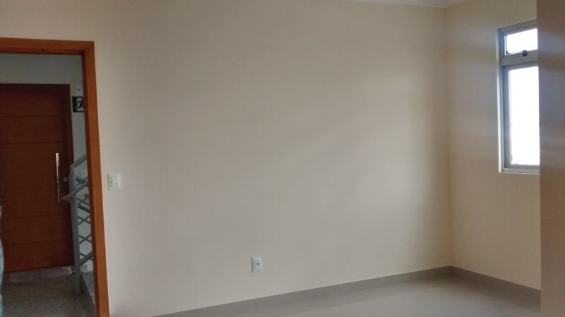 Apartamento à venda com 3 quartos, 118m² - Foto 1