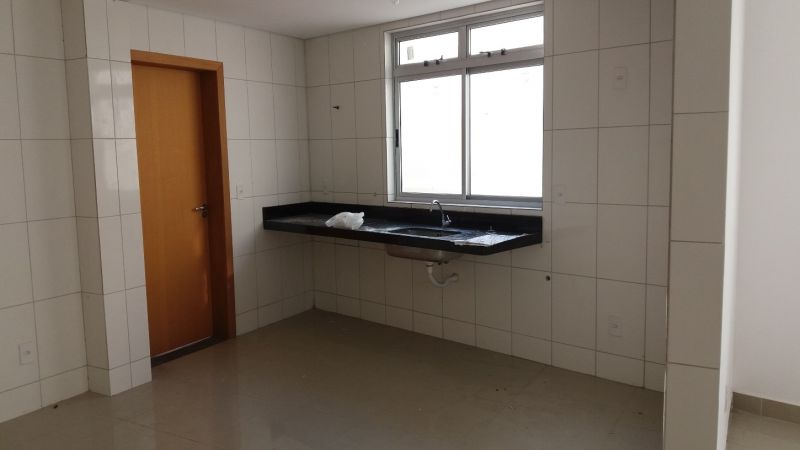 Apartamento à venda com 3 quartos, 90m² - Foto 4