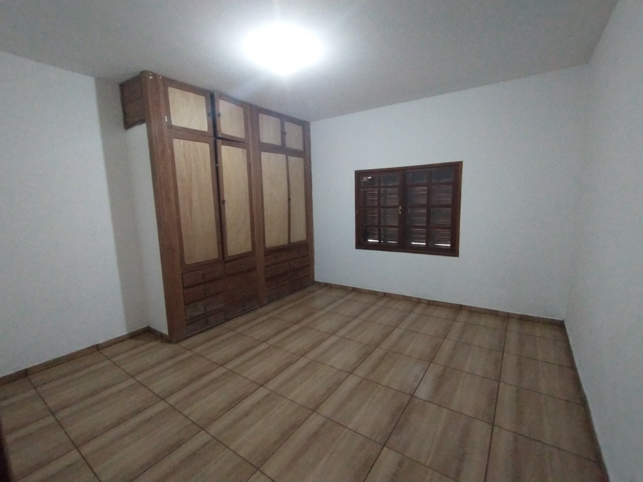 Casa à venda com 2 quartos, 440m² - Foto 8