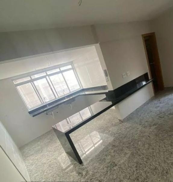 Cobertura à venda com 2 quartos, 77m² - Foto 3