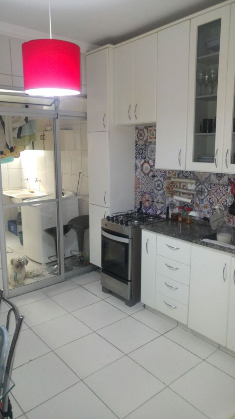 Apartamento à venda com 2 quartos, 75m² - Foto 3