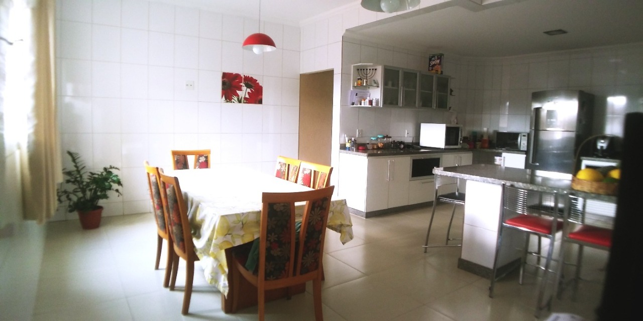 Casa à venda com 5 quartos, 350m² - Foto 3