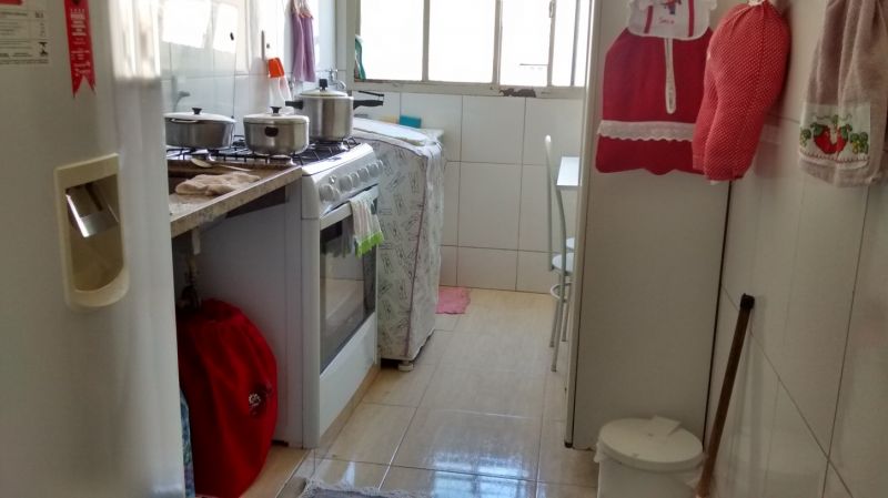 Apartamento à venda com 2 quartos, 50m² - Foto 9