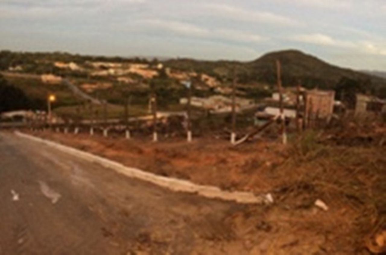 Depósito-Galpão-Armazém à venda com 3 quartos, 200m² - Foto 4