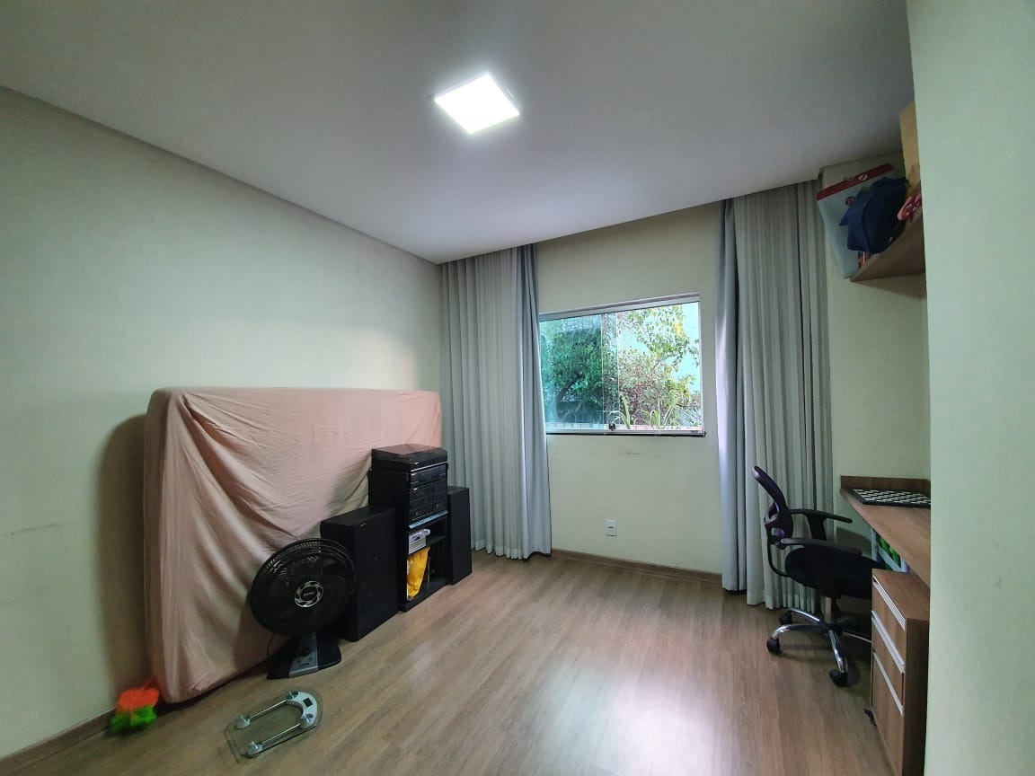 Casa à venda com 3 quartos, 125m² - Foto 7